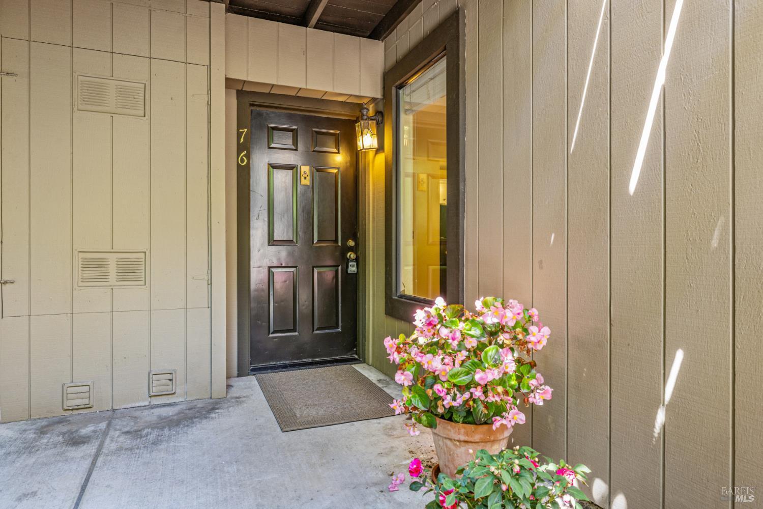 Property Photo: 76 Creek Court CA 94931