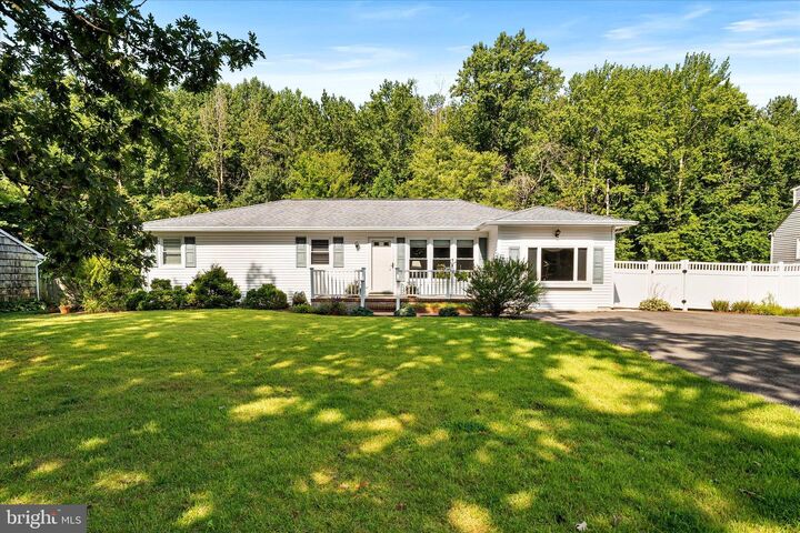 Property Photo:  19 Highbridge Road  NJ 08533 