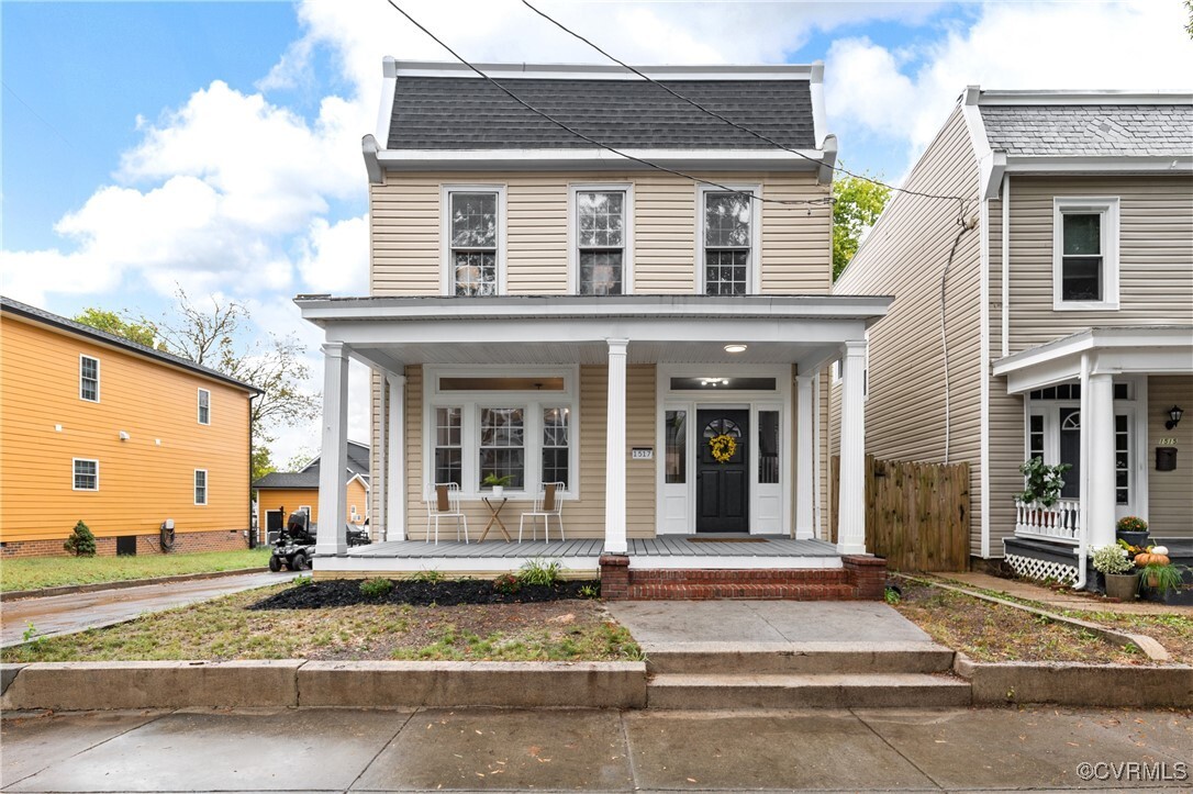 Property Photo: 1517 Oakwood Avenue VA 23223