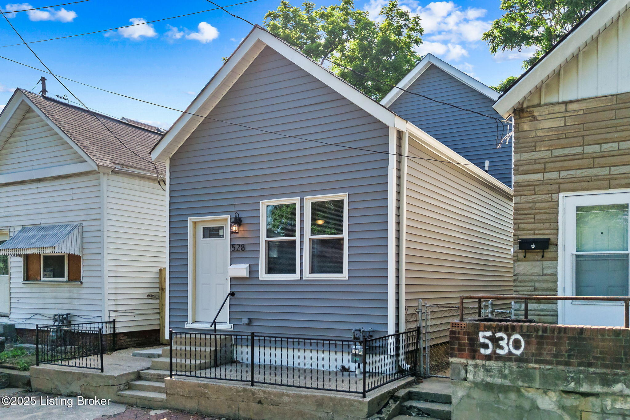 Property Photo:  528 N 20th St  KY 40203 