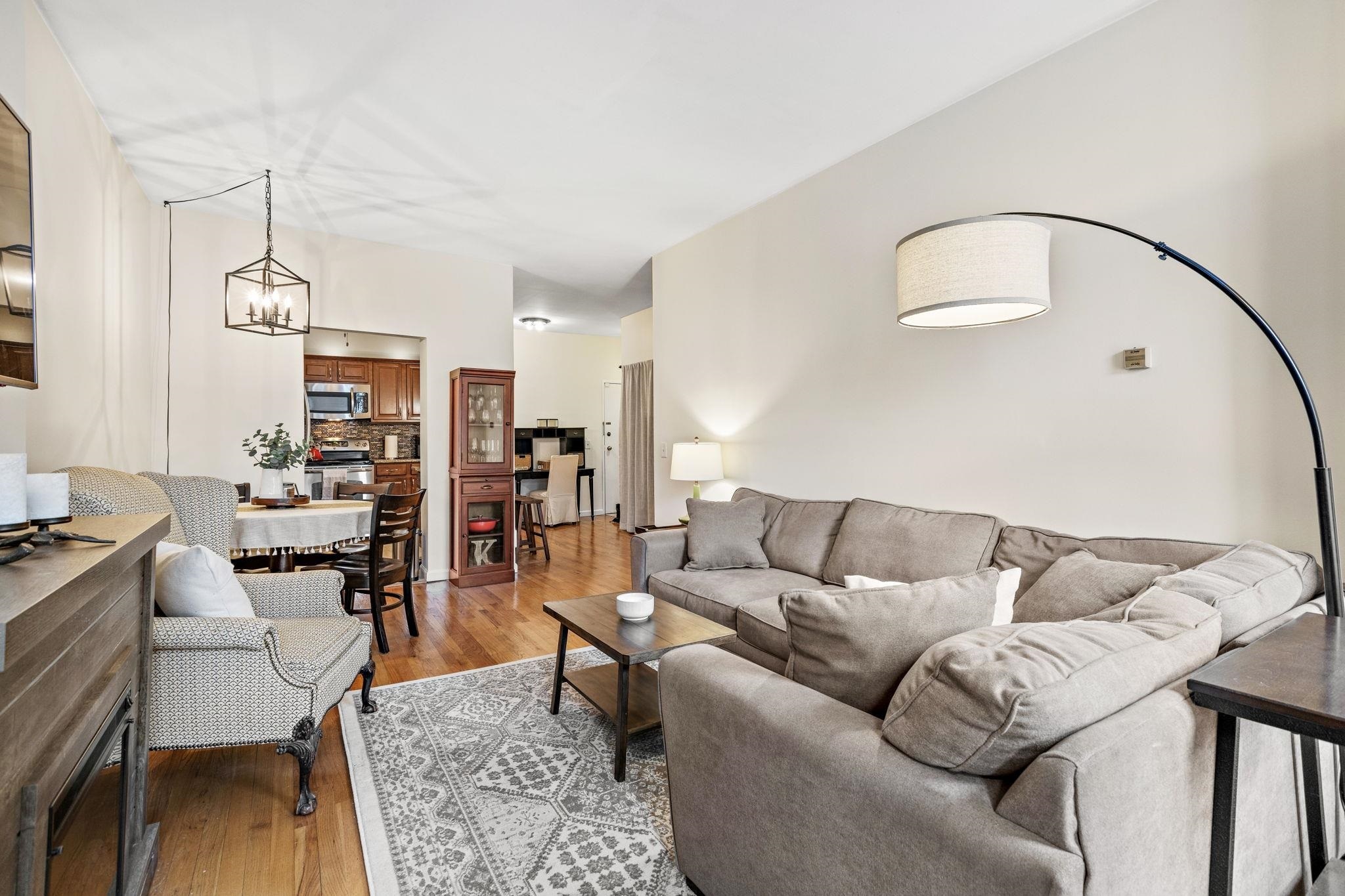 Property Photo: 264 9th St 3C NJ 07302