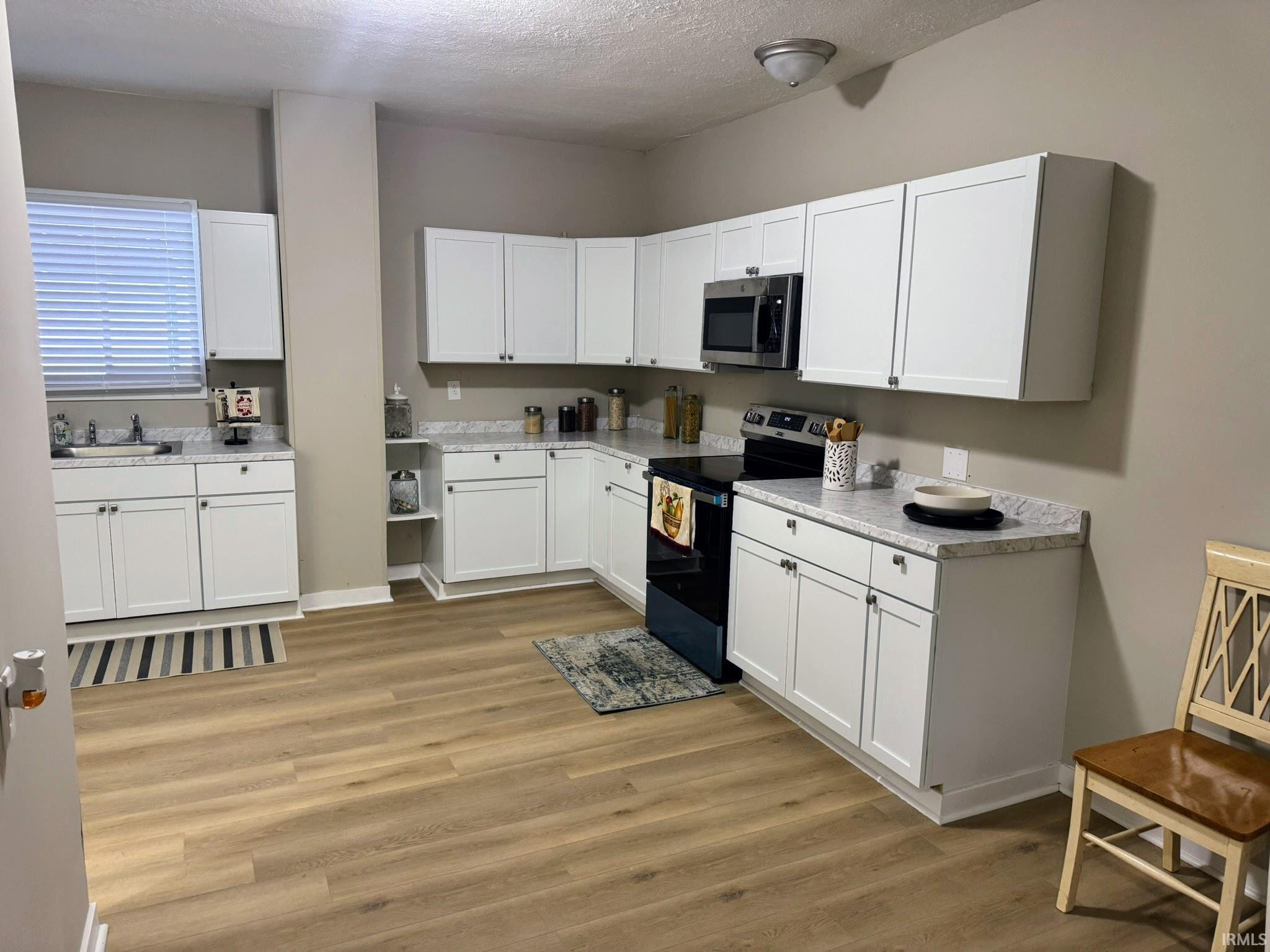 Property Photo: 607 N Sixth Street IN 47601