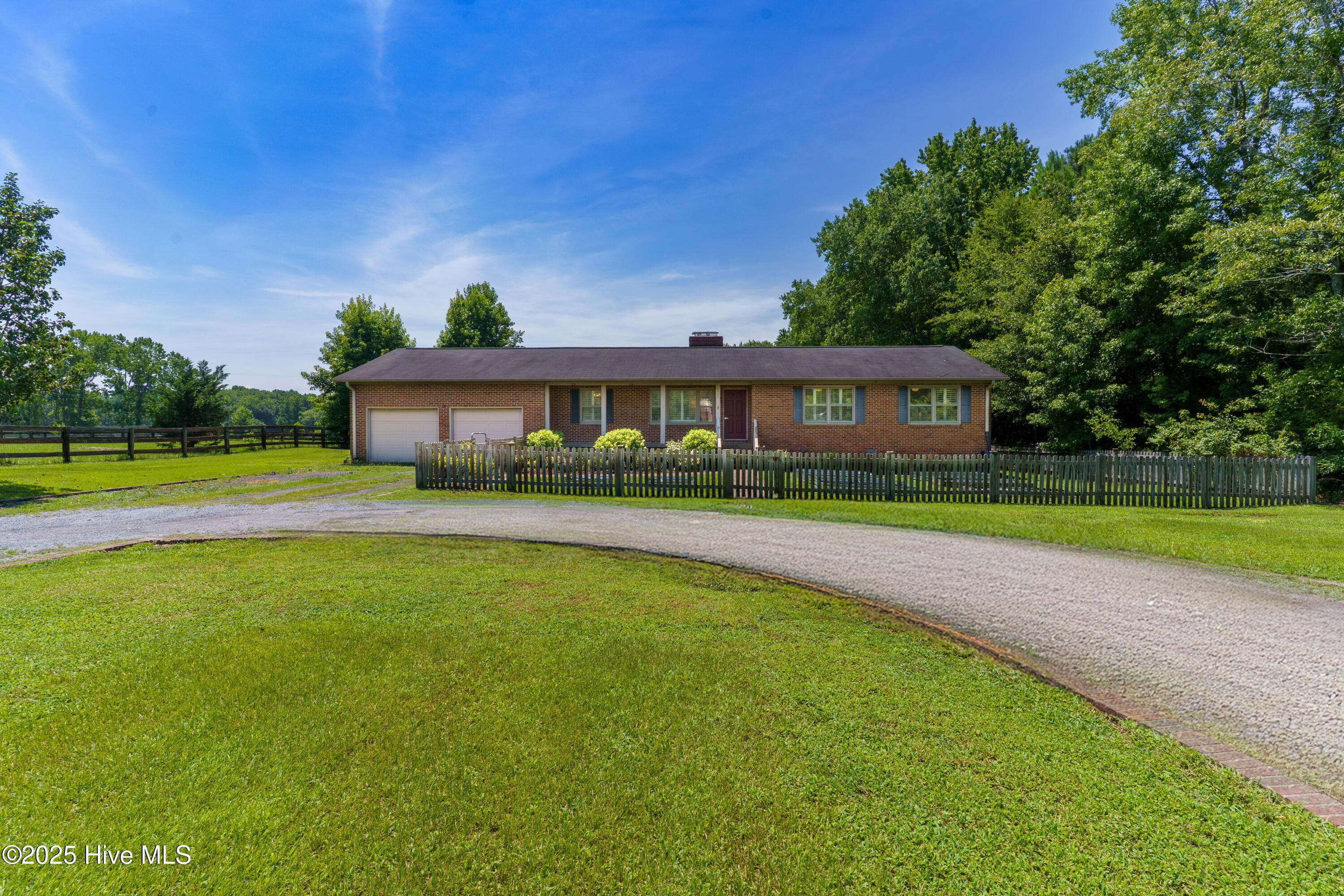 Property Photo:  2489 White Hill Road  NC 27332 