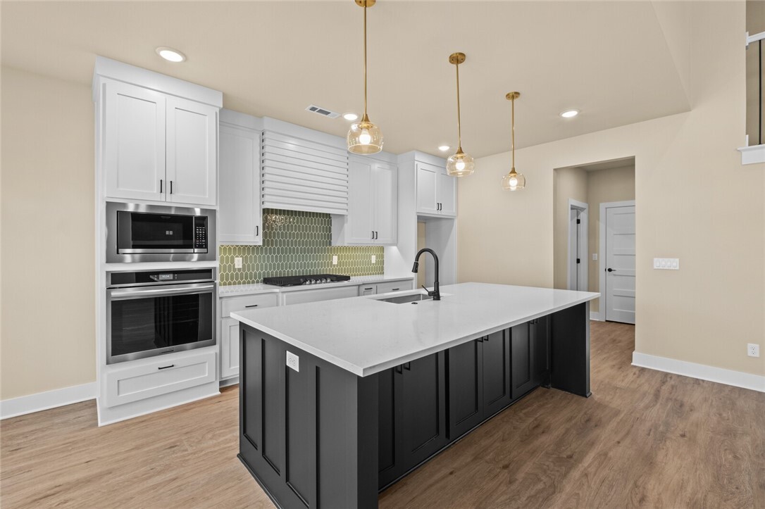 Property Photo: 1851 Utopia Street AR 72719