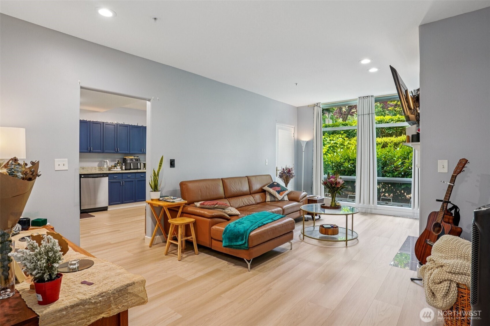 3221 SW Avalon Way 113  Seattle WA 98126 photo