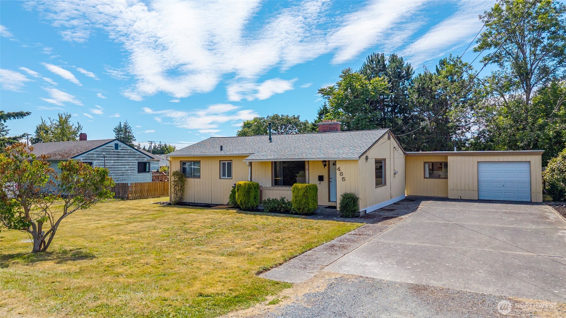 Property Photo: 485 SE Jerome Street WA 98277