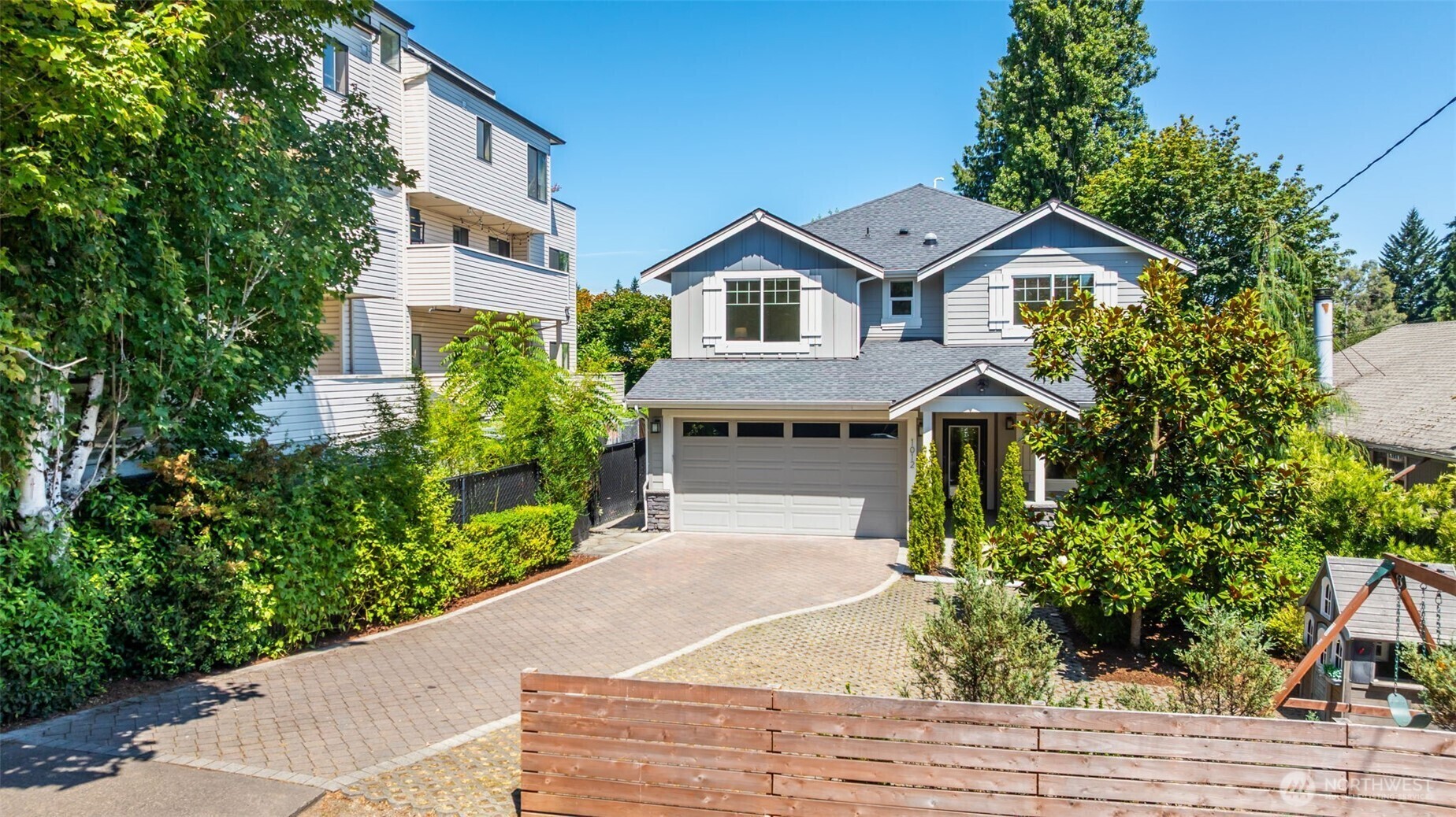 Property Photo: 1012 NE 94th Street WA 98115