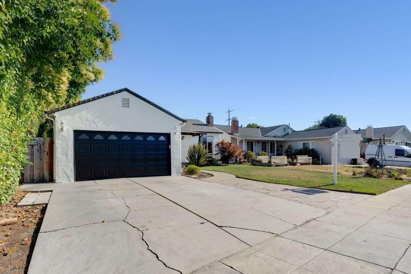 Property Photo: 2312 Woodland Avenue CA 95128