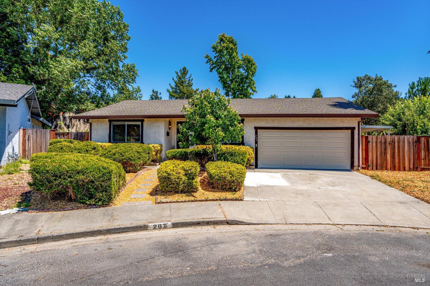 207 May Court  Sebastopol CA 95472 photo