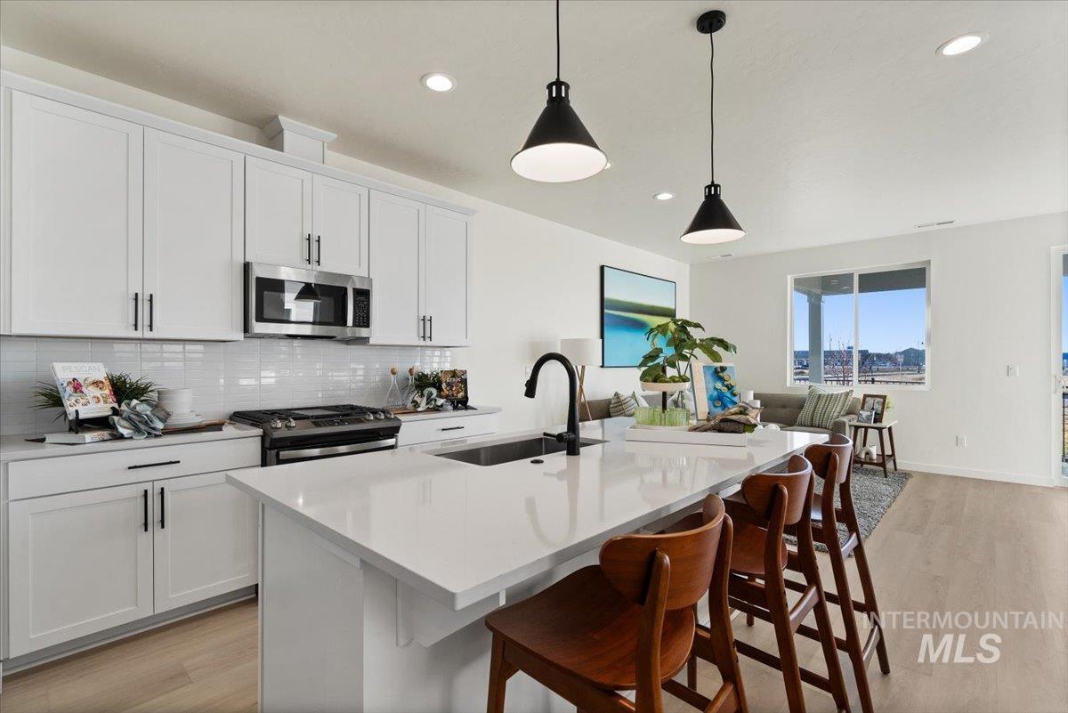 Property Photo: 324 N Lagrasse Lane ID 83669