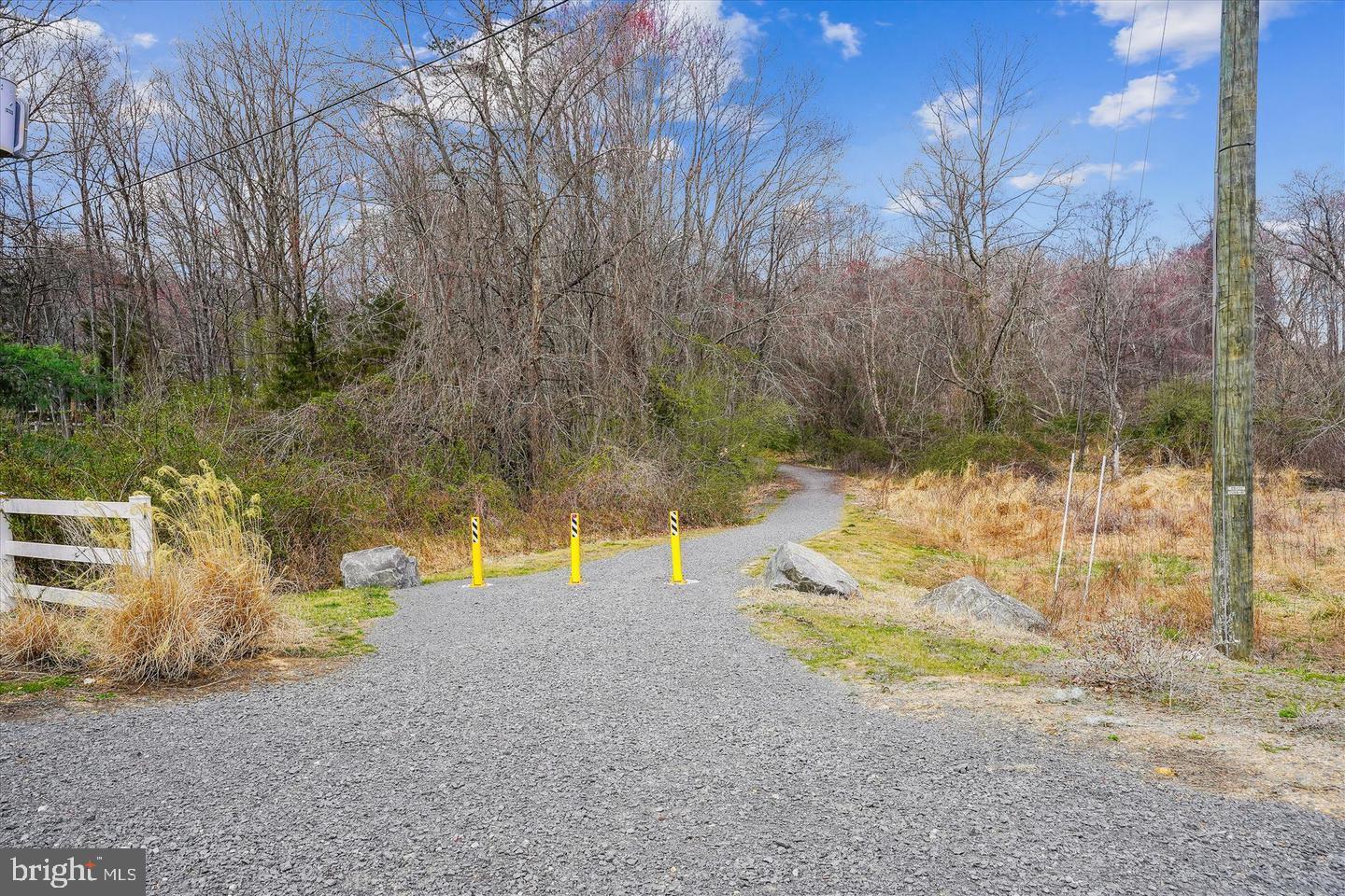 Property Photo: 1224 Carpers Farm Way VA 22182