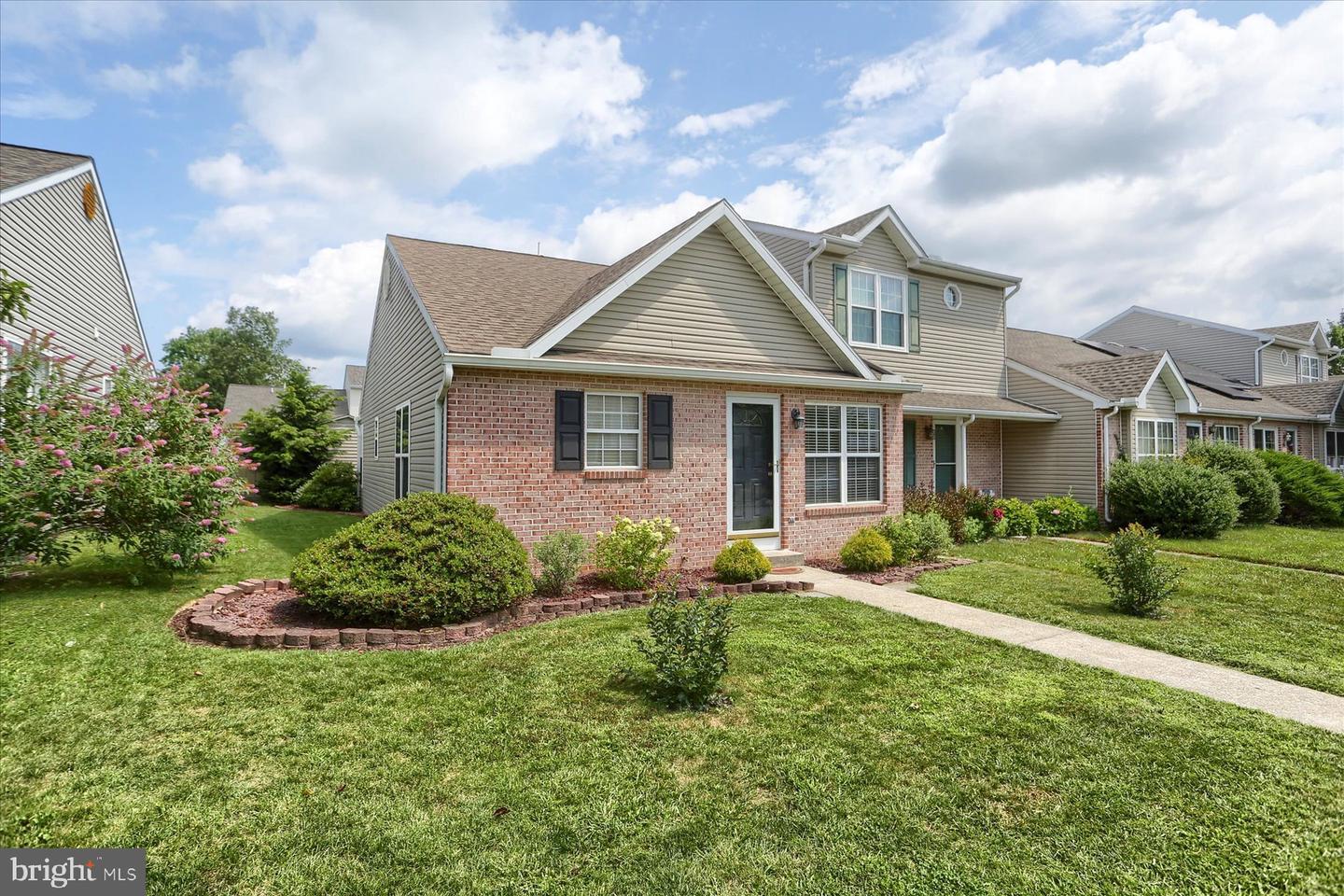 Property Photo: 88 Tory Circle PA 17025