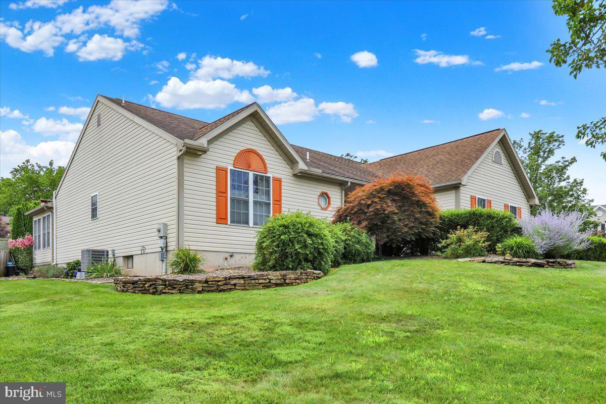 Property Photo:  4418 Del Mar Drive  PA 19606 