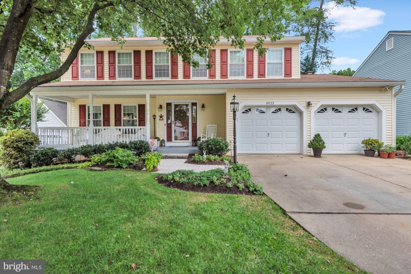 Property Photo: 9533 Windbeat Way MD 21046