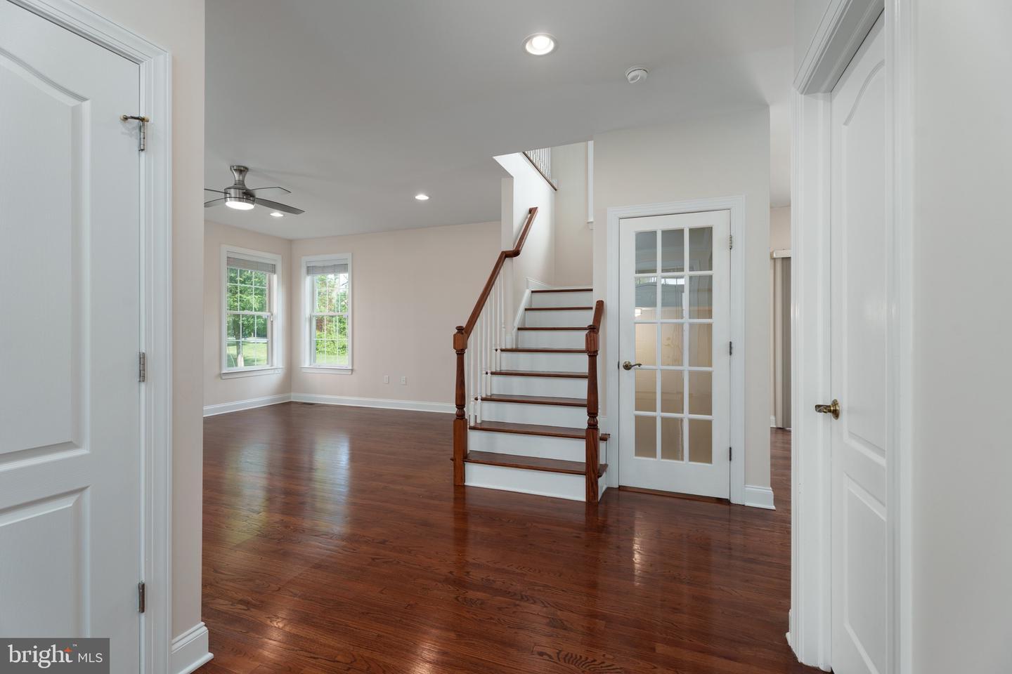 Property Photo: 9 Mystic Drive NJ 08558