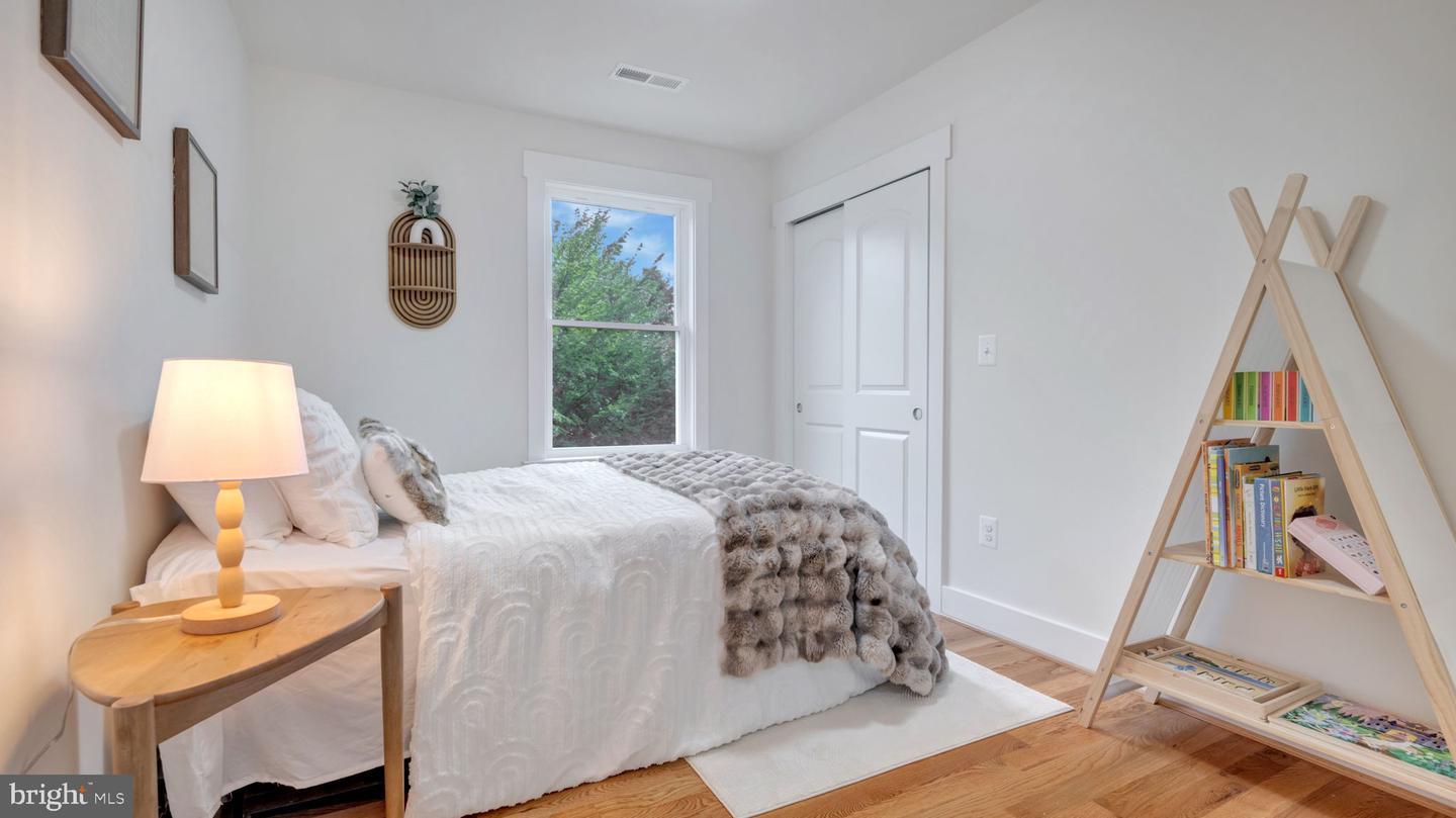 Property Photo:  1005 Savannah Street SE  DC 20032 