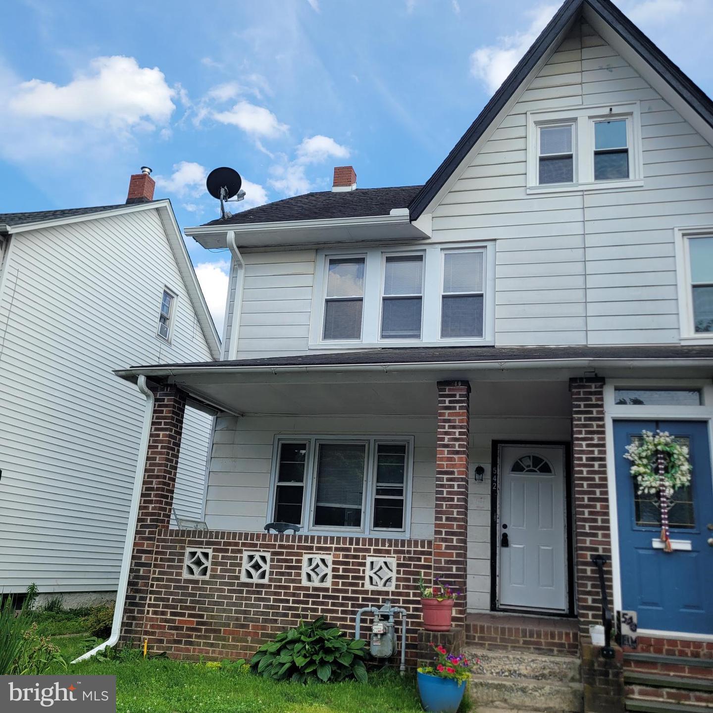 Property Photo: 542 Elm Street PA 19320