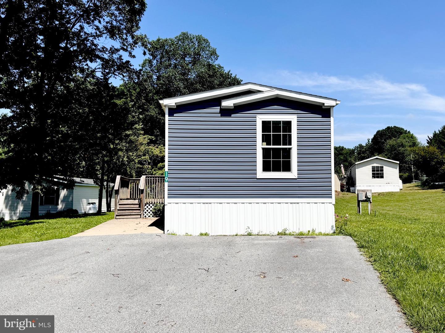 Property Photo: 19 Reid Drive PA 19362