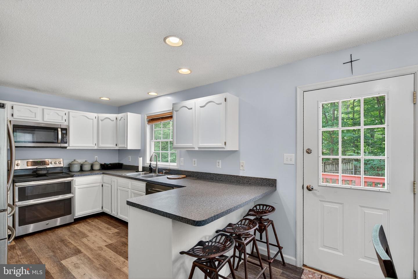 Property Photo: 1396 Johnnycake Lane WV 25425