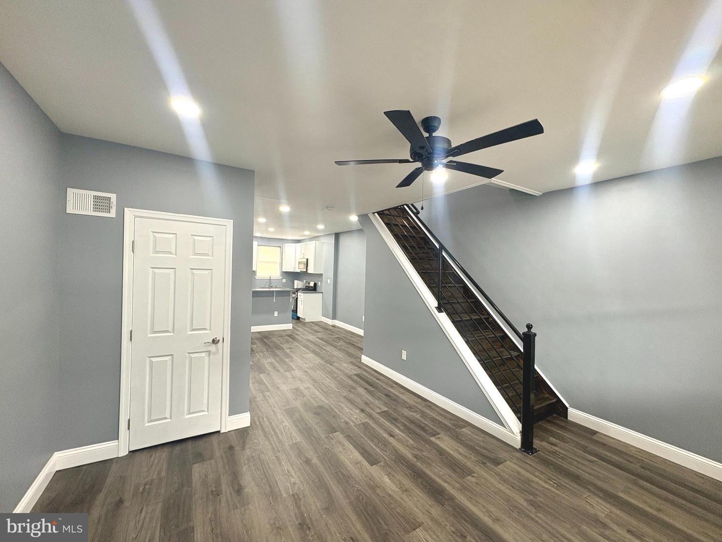 Property Photo: 307 W Mentor Street PA 19120