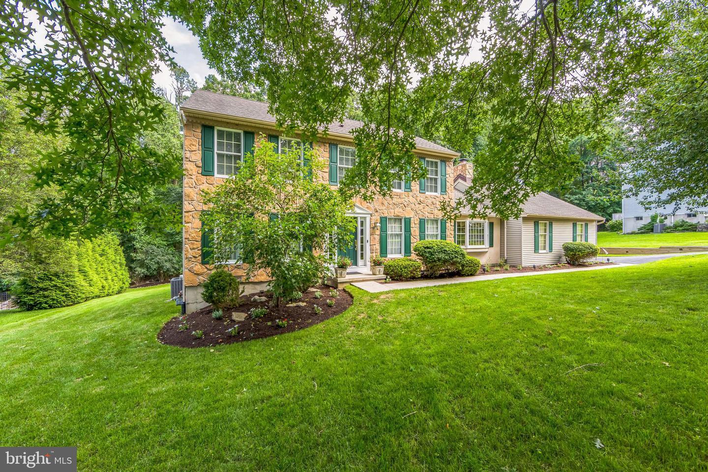 Property Photo: 456 Creekside Drive PA 19335