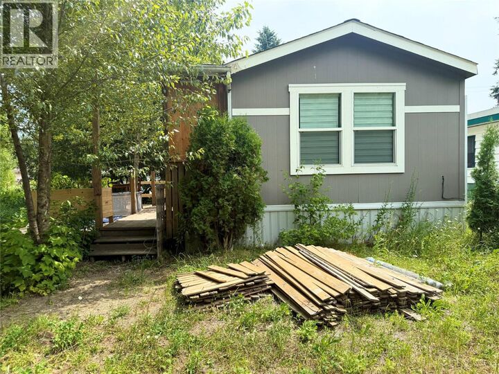 Property Photo:  115 Railway Avenue  BC V0G 1Z0