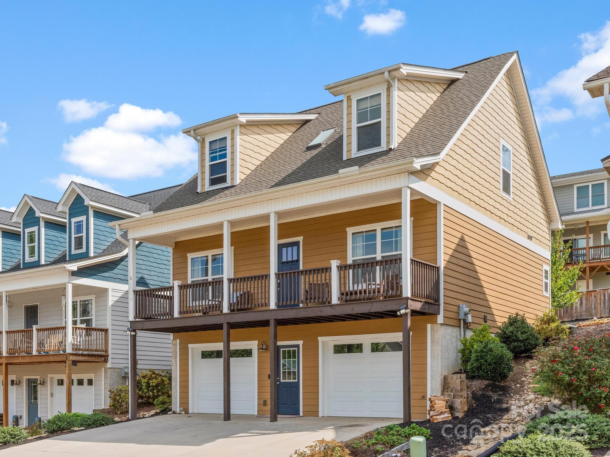 Property Photo: 18 Greenwood Fields Drive NC 28804
