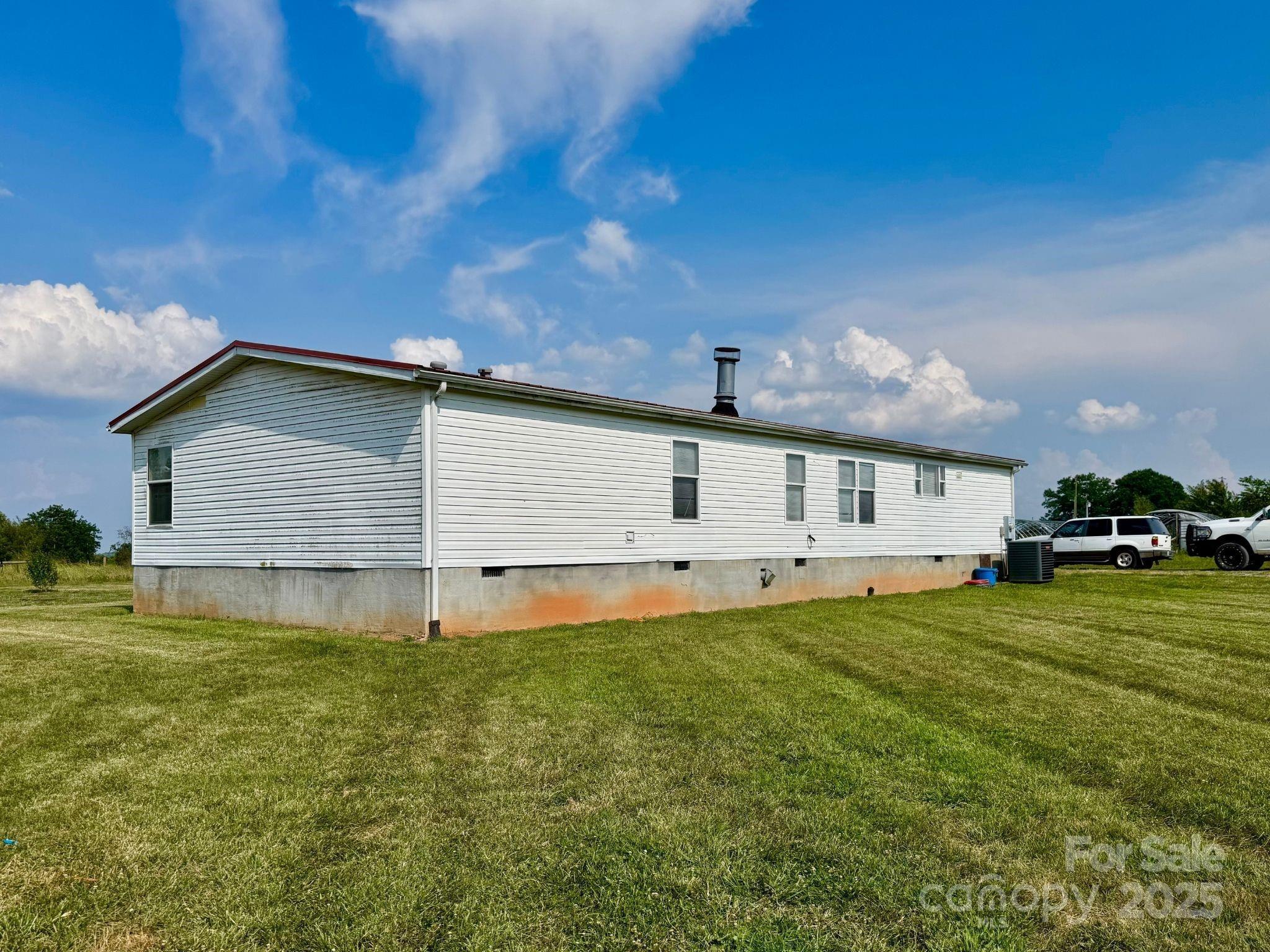 Property Photo:  2510 Leonhardt Road  NC 28021 