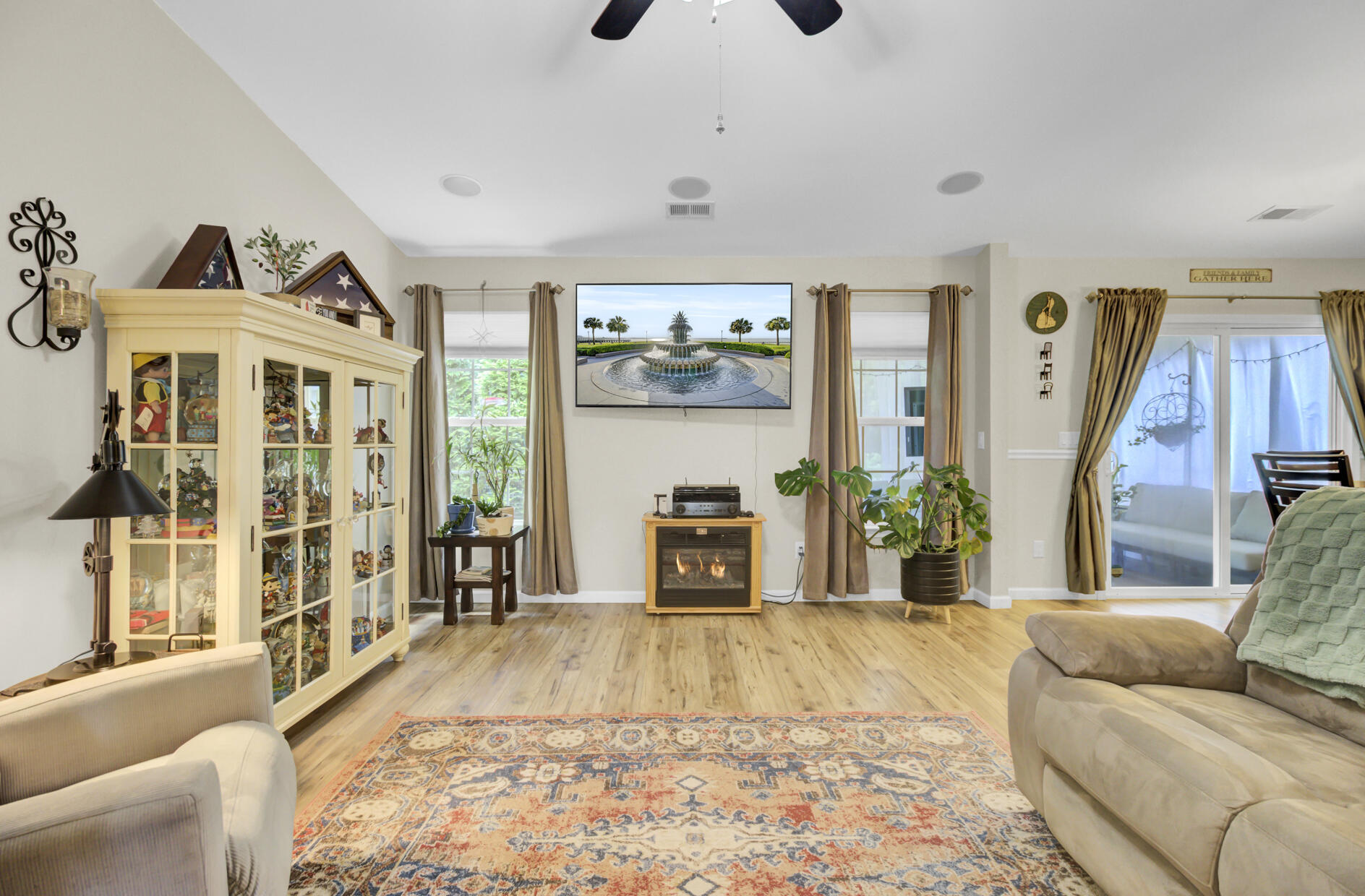 Property Photo: 142 Veranda Drive SC 29485