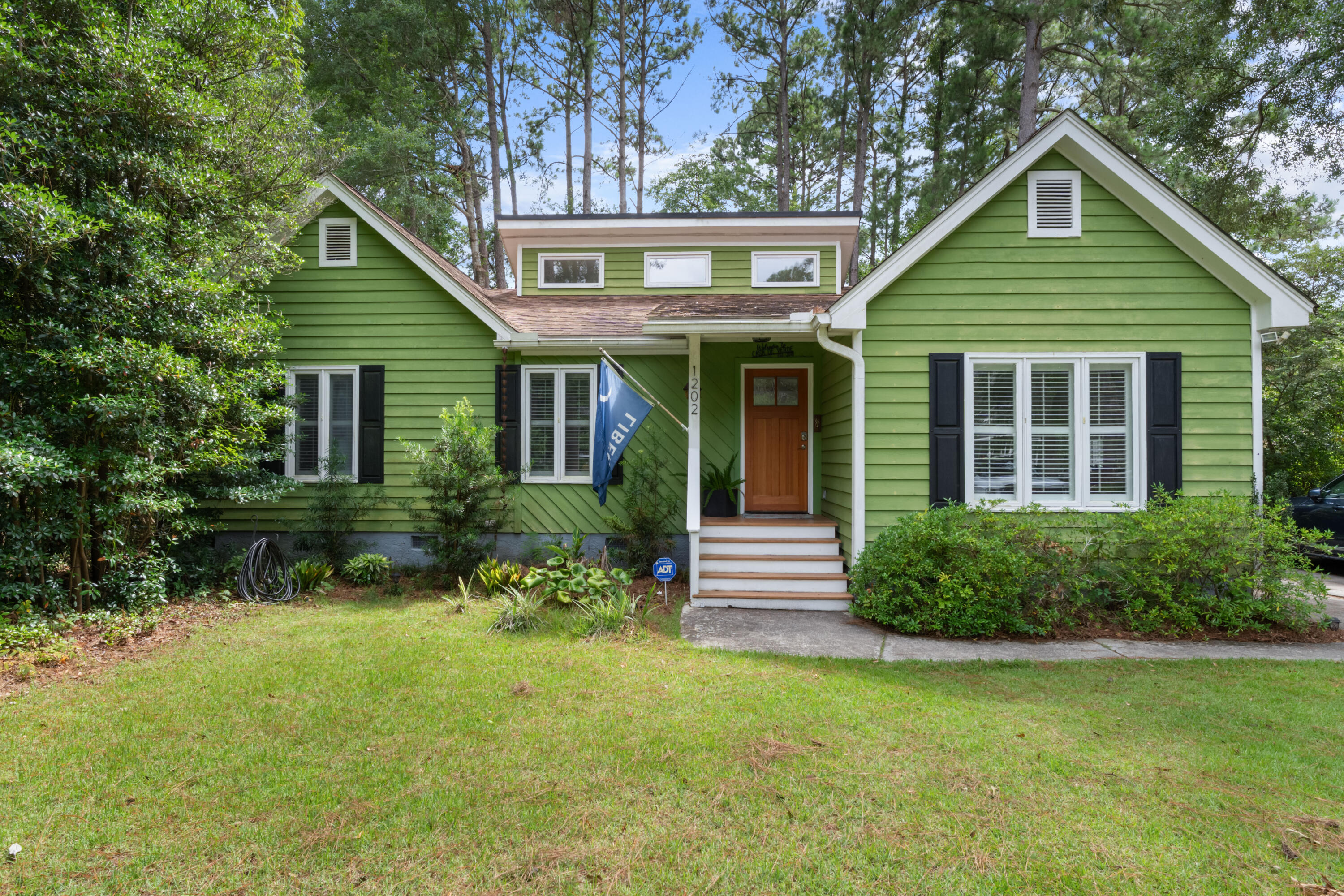 1202 Ambling Way  Mount Pleasant SC 29464 photo