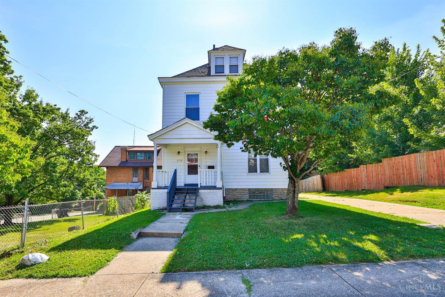 Property Photo: 578 Considine Avenue OH 45205
