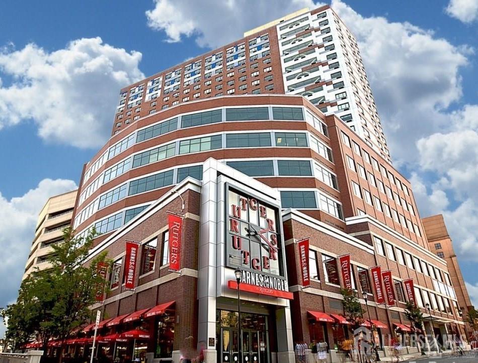 Property Photo: 110 Somerset Street 2101 NJ 08901