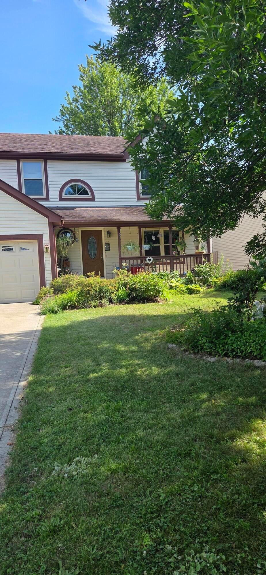 Property Photo:  5851 Dena Drive  OH 43026 