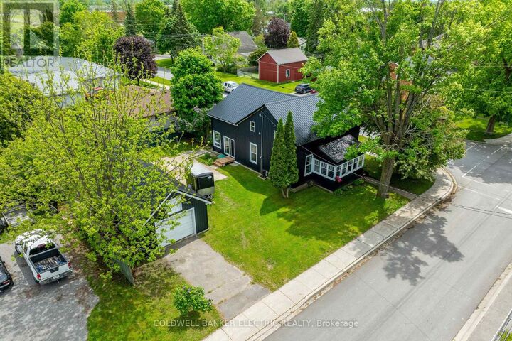 65 Queen Street  Asphodel-Norwood (Norwood) ON K0L 2V0 photo