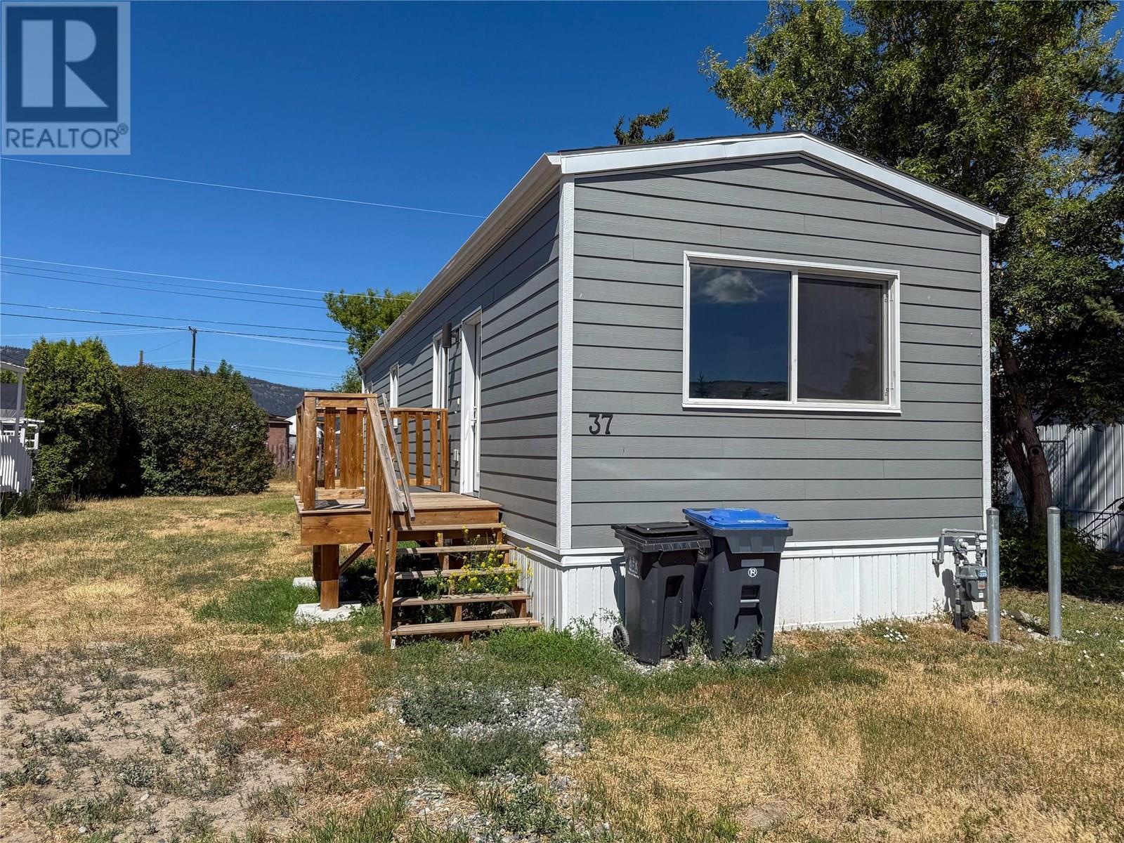 Photo de la propriété:  2776 Clapperton Avenue 37  BC V1K 1G5 