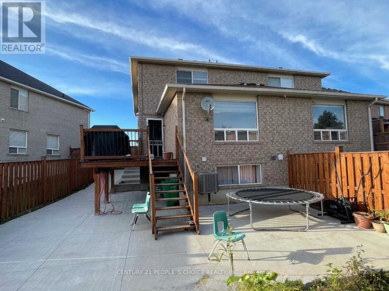 Property Photo: 20 Murphy Road ON L6S 6L2