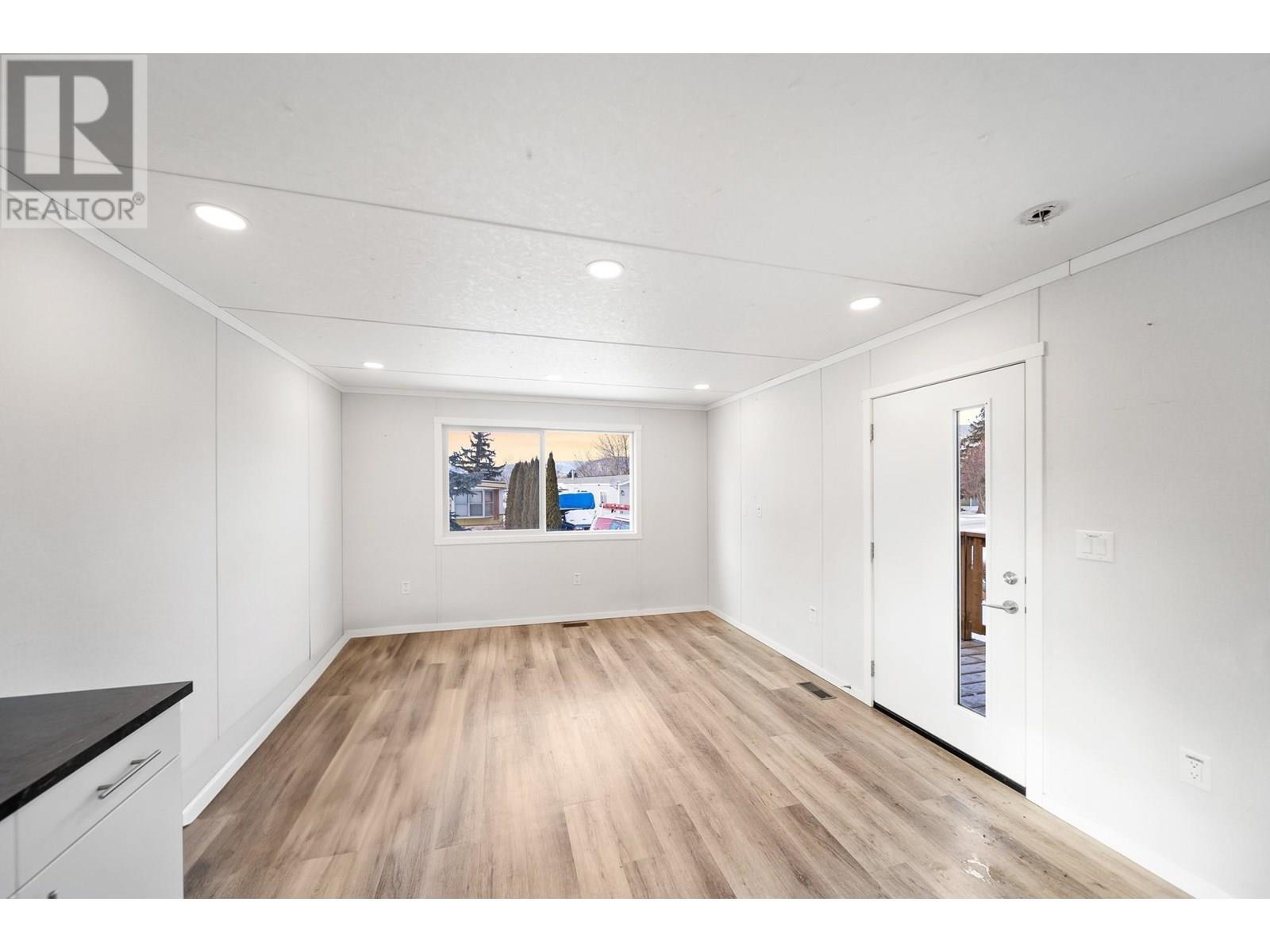 Photo de la propriété:  2776 Clapperton Avenue 92  BC V1K 1B8 