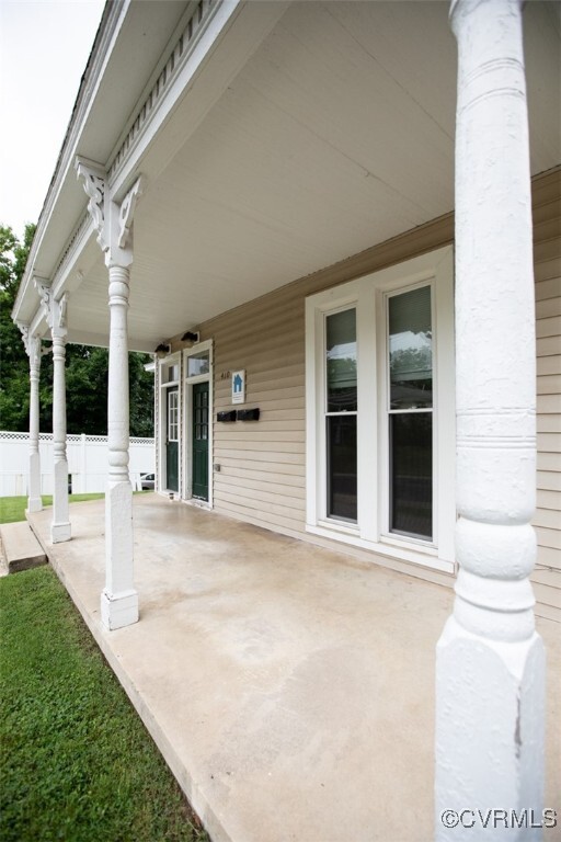 Property Photo: 410 E 2nd Street VA 23901