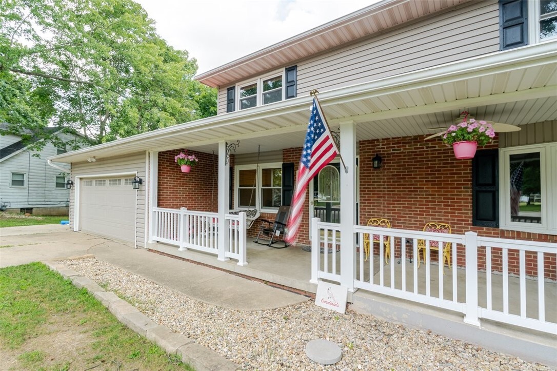 Property Photo: 1230 Finley Avenue IL 62549