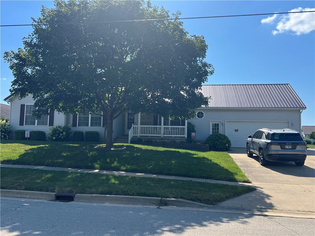1215 Westside Drive  Mt. Zion IL 62549 photo