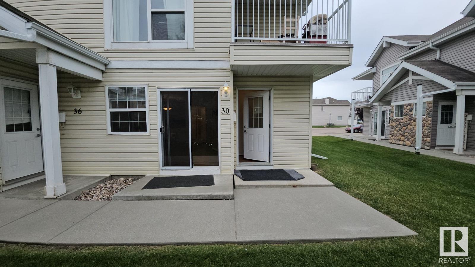 Property Photo: 150 Edwards Drive SW 30 AB T6X 1M4