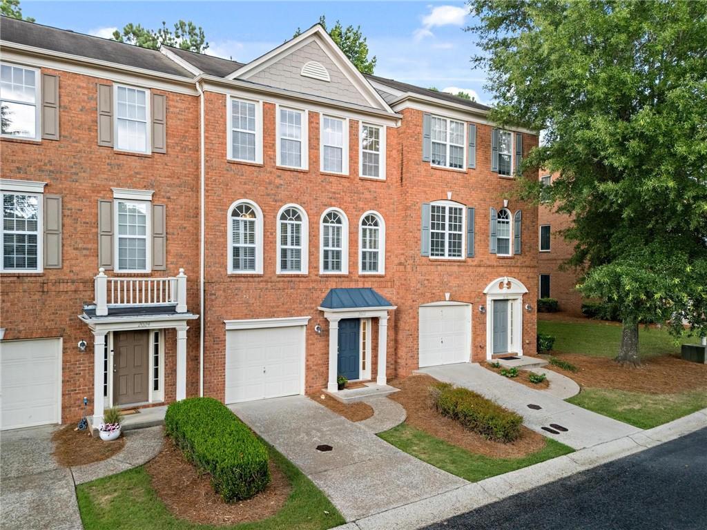 Property Photo: 2022 Merrimont Way GA 30075