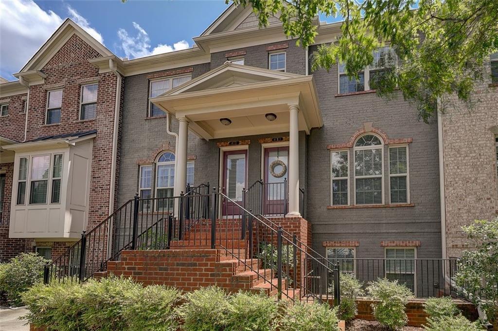 Property Photo: 421 Alderwood Street GA 30328
