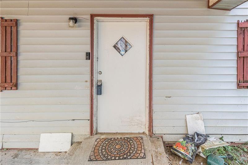 Property Photo: 5253 Brookdale Drive GA 30297