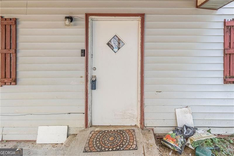 Property Photo: 5253 Brookdale Drive GA 30297