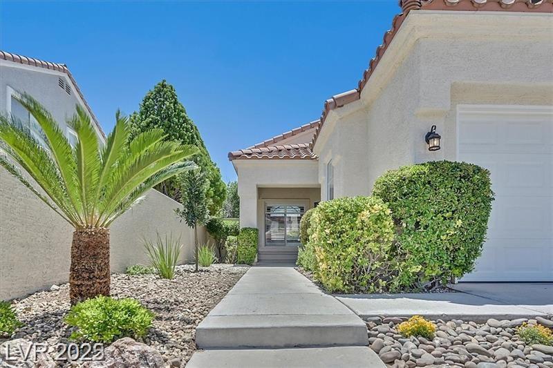 Property Photo: 9725 Hitching Rail Drive NV 89117