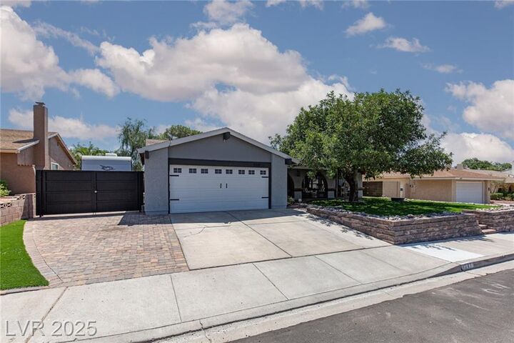 Property Photo:  1527 Irene Drive  NV 89005 