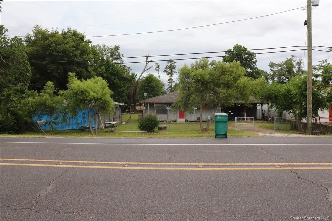 2705 E Napoleon Street  Sulphur LA 70663 photo