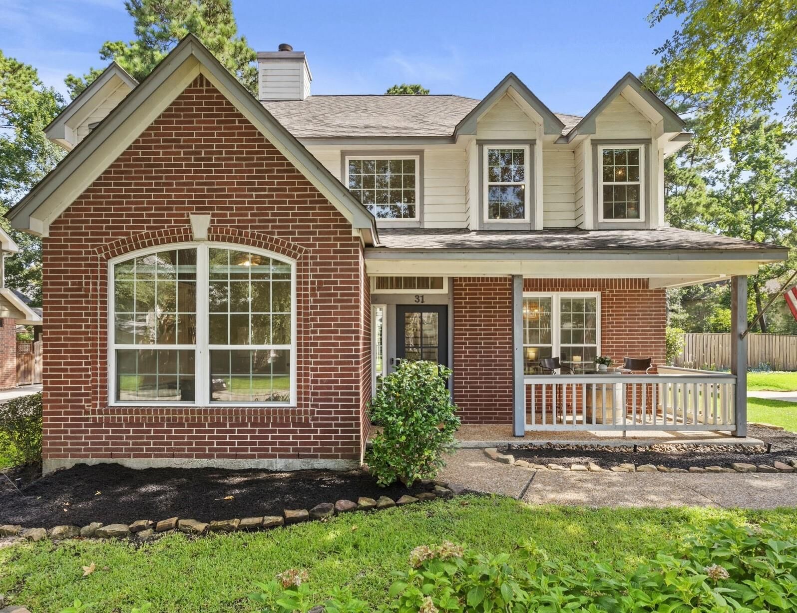 Property Photo: 31 Treescape Circle TX 77381