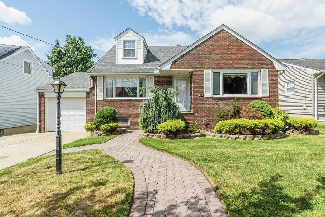 14 Arn Terrace  Secaucus NJ 07094 photo